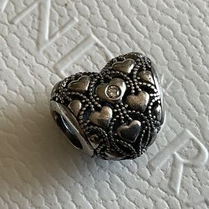 Pandora Limited Edition 2016 heart charm